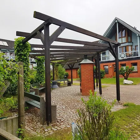 2 Im Haus Am Mit Terrasse Und Wintergarten Sellin (Rugen)