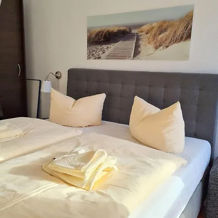 2 Im Haus Am Mit Terrasse Und Wintergarten *