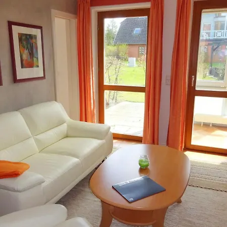 2 Im Haus Am Mit Terrasse Und Wintergarten 公寓 *