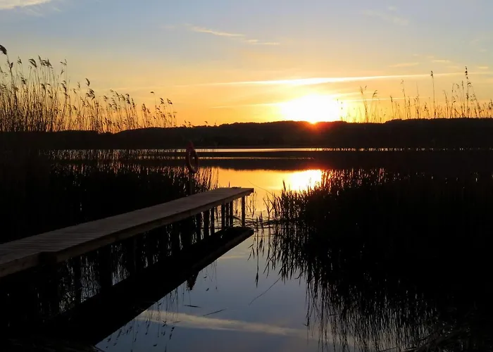 2 Im Haus Am Mit Terrasse Und Wintergarten *