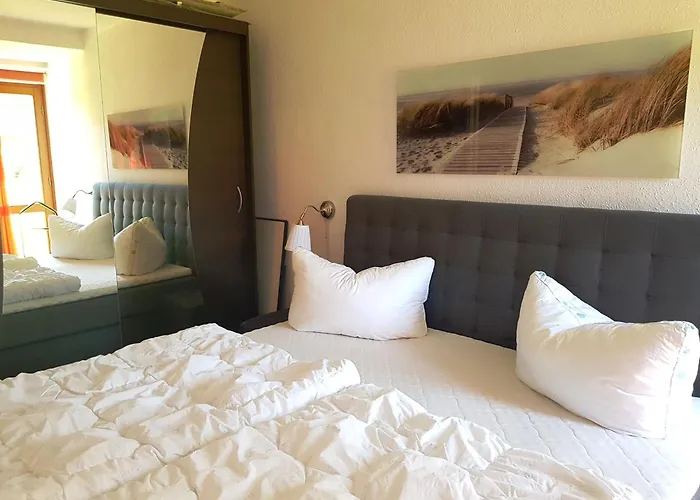 2 Im Haus Am Mit Terrasse Und Wintergarten Apartment